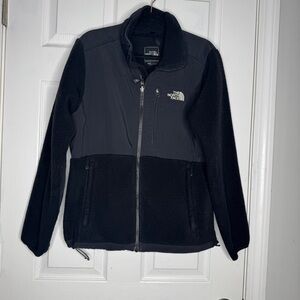 THE NORTH FACE Womans Size M Black Denali Fleece‎ Jacket Winter Coat